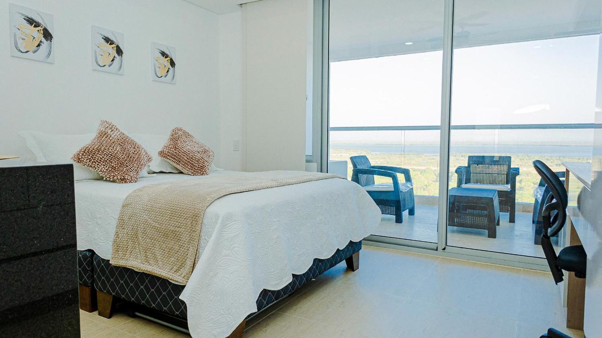 Hospedate Apartahotel 3*