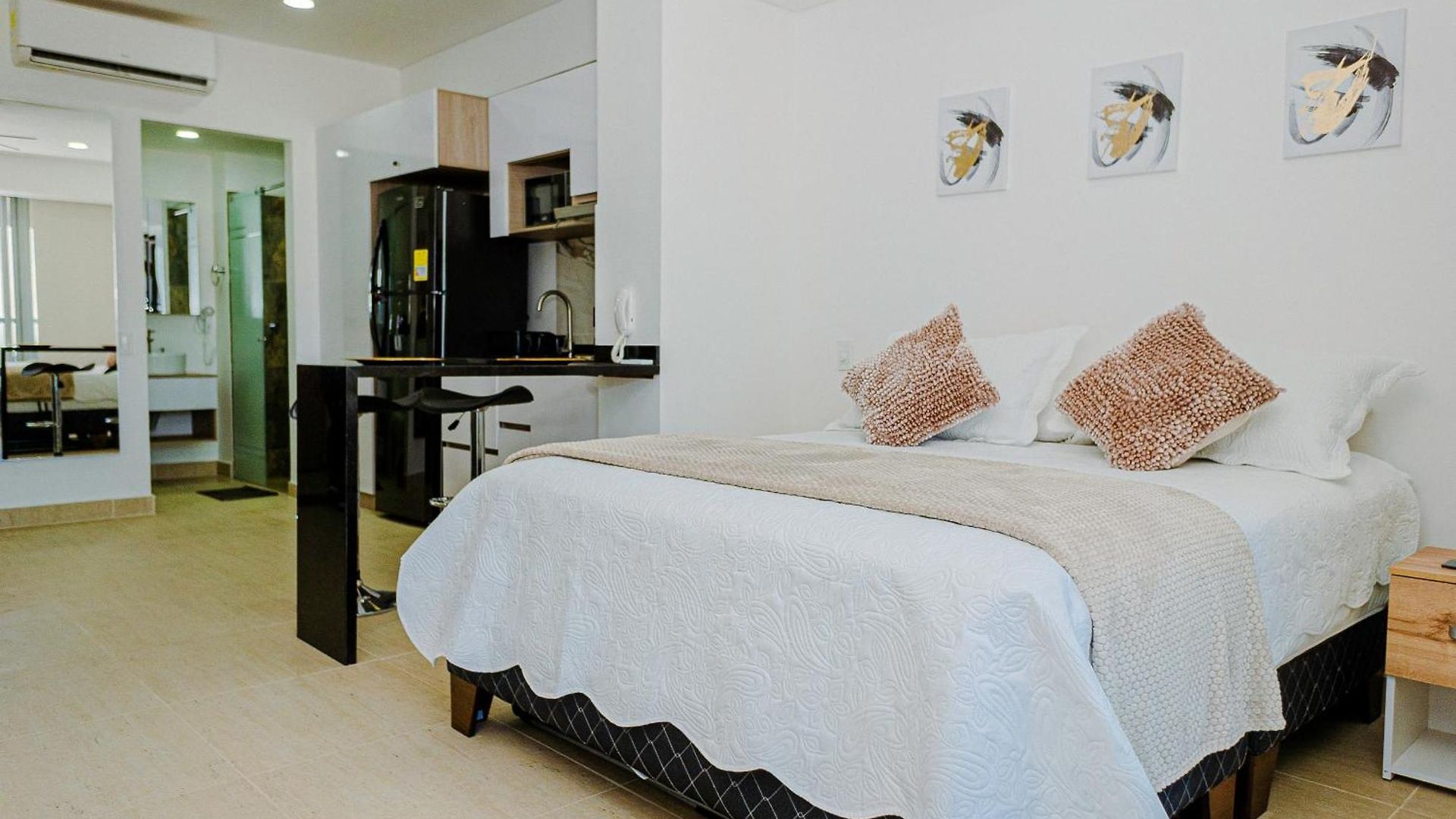 Hospedate Apartahotel 3*