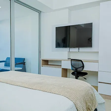 Hospedate